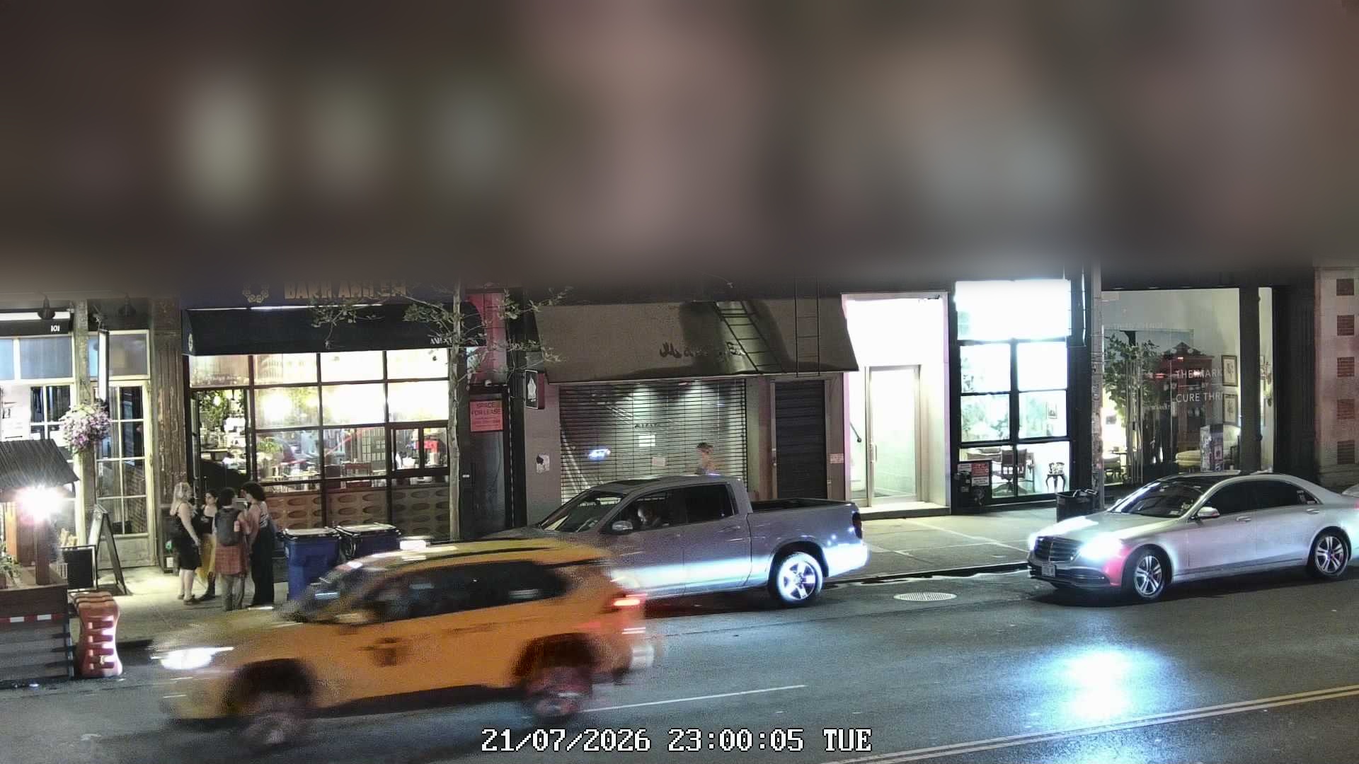 Bánh Anh Em live line camera