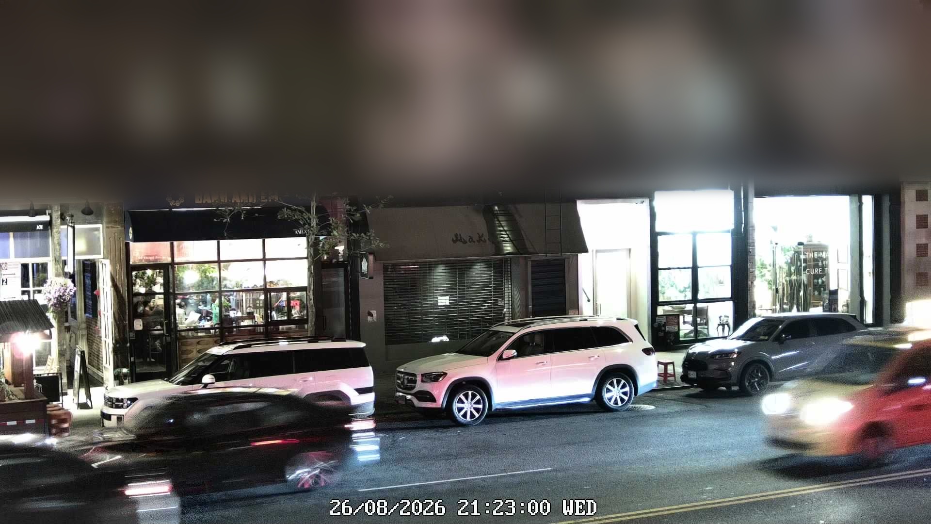 Bánh Anh Em live line camera