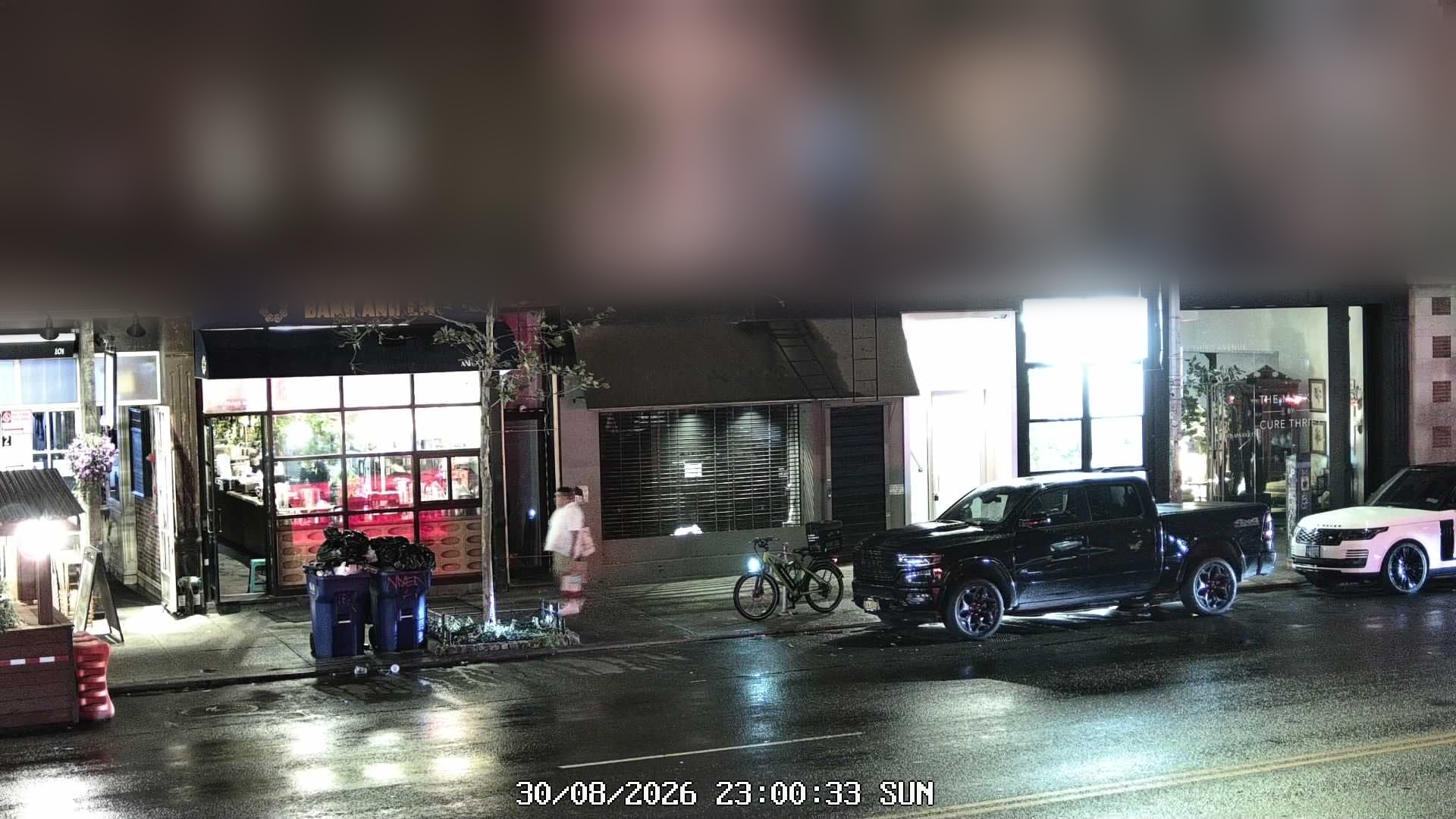 Bánh Anh Em live line camera