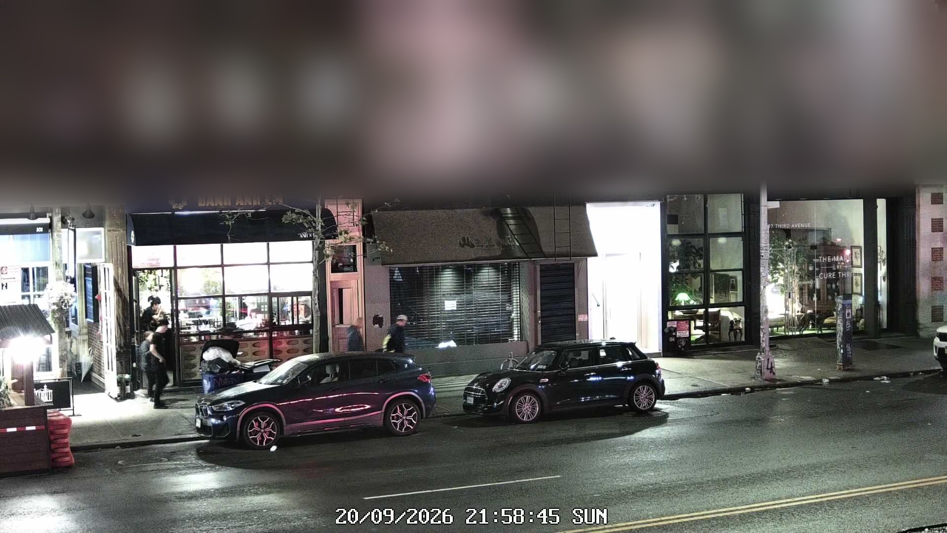 Bánh Anh Em live line camera