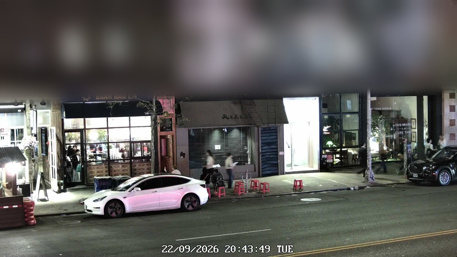 Bánh Anh Em live line camera