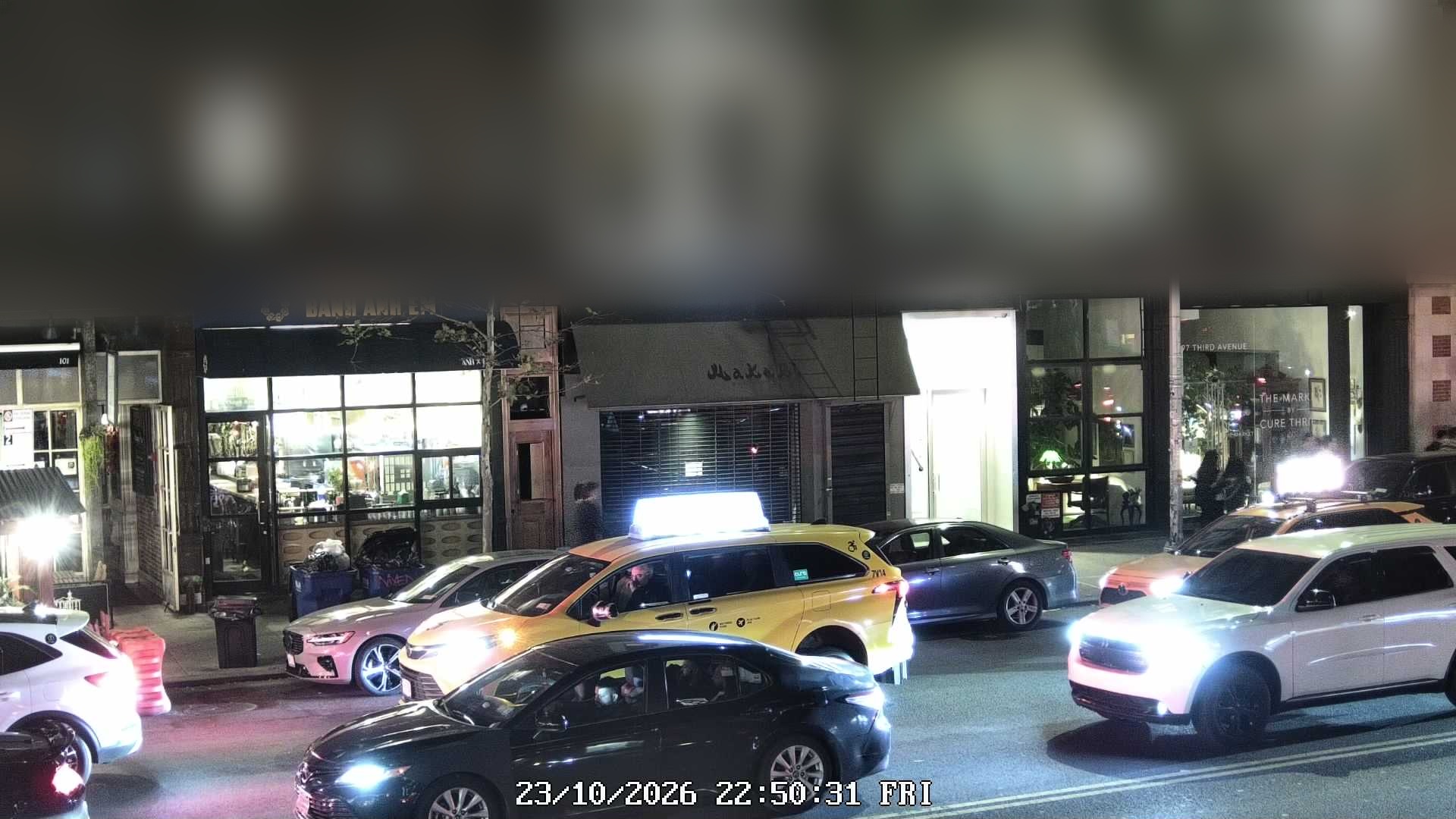 Bánh Anh Em live line camera