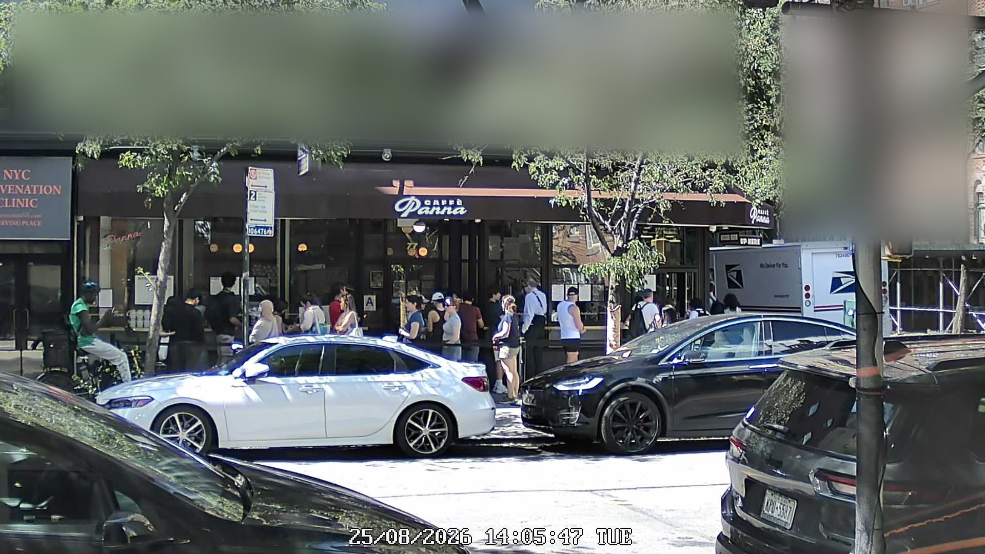 Caffè Panna live line camera