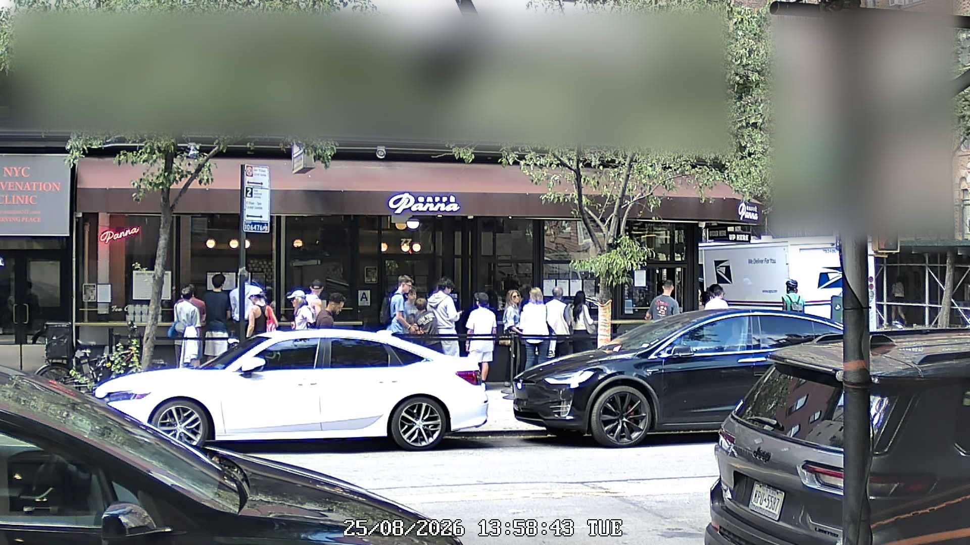 Caffè Panna live line camera