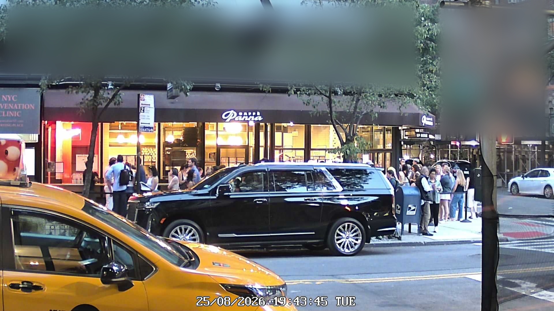 Caffè Panna live line camera