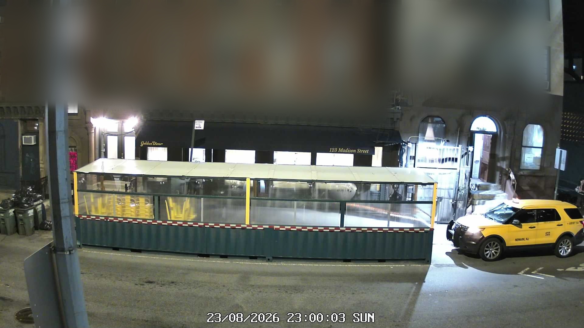Golden Diner live line camera