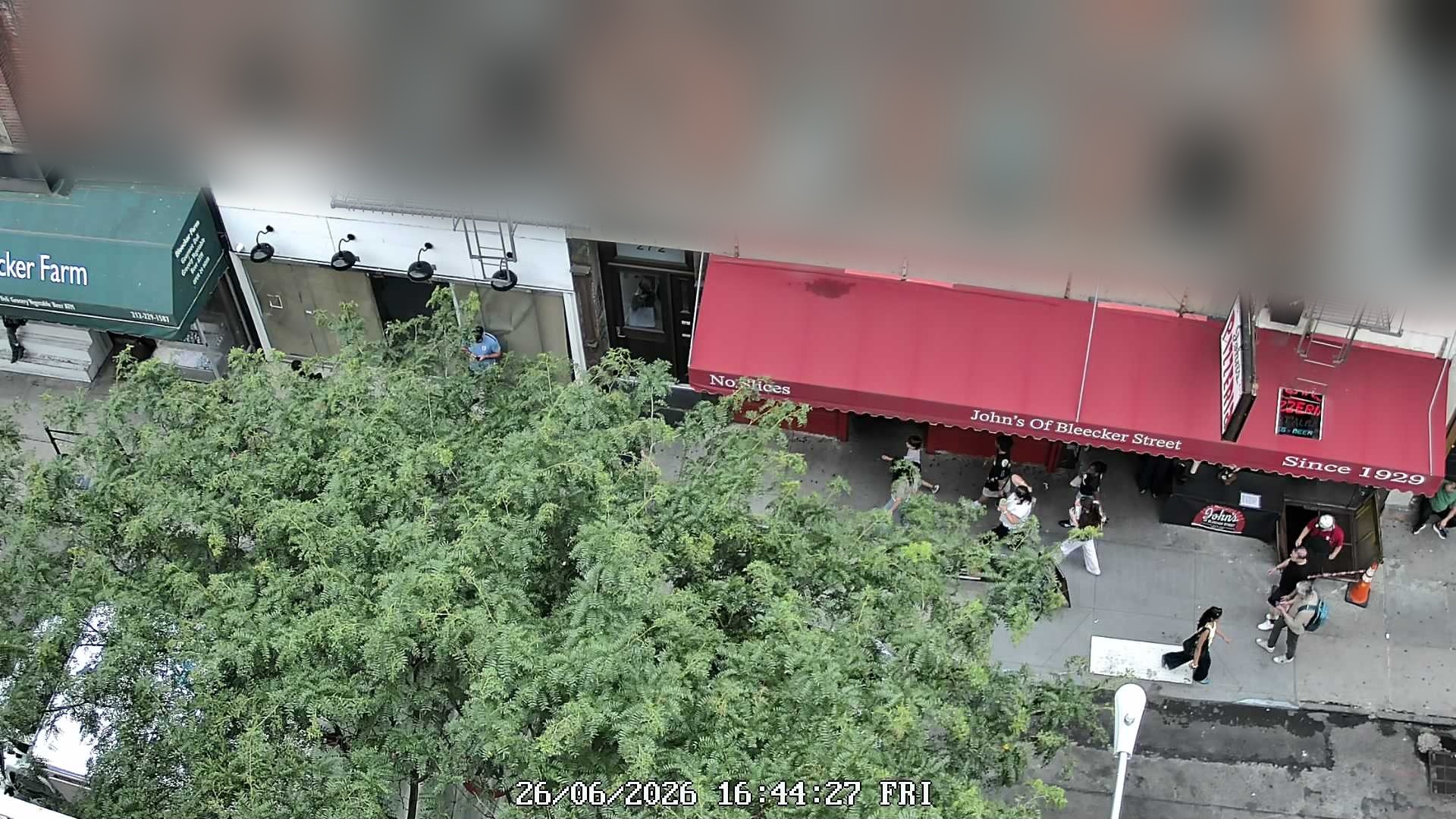 John's of Bleecker Street wait time — live line camera