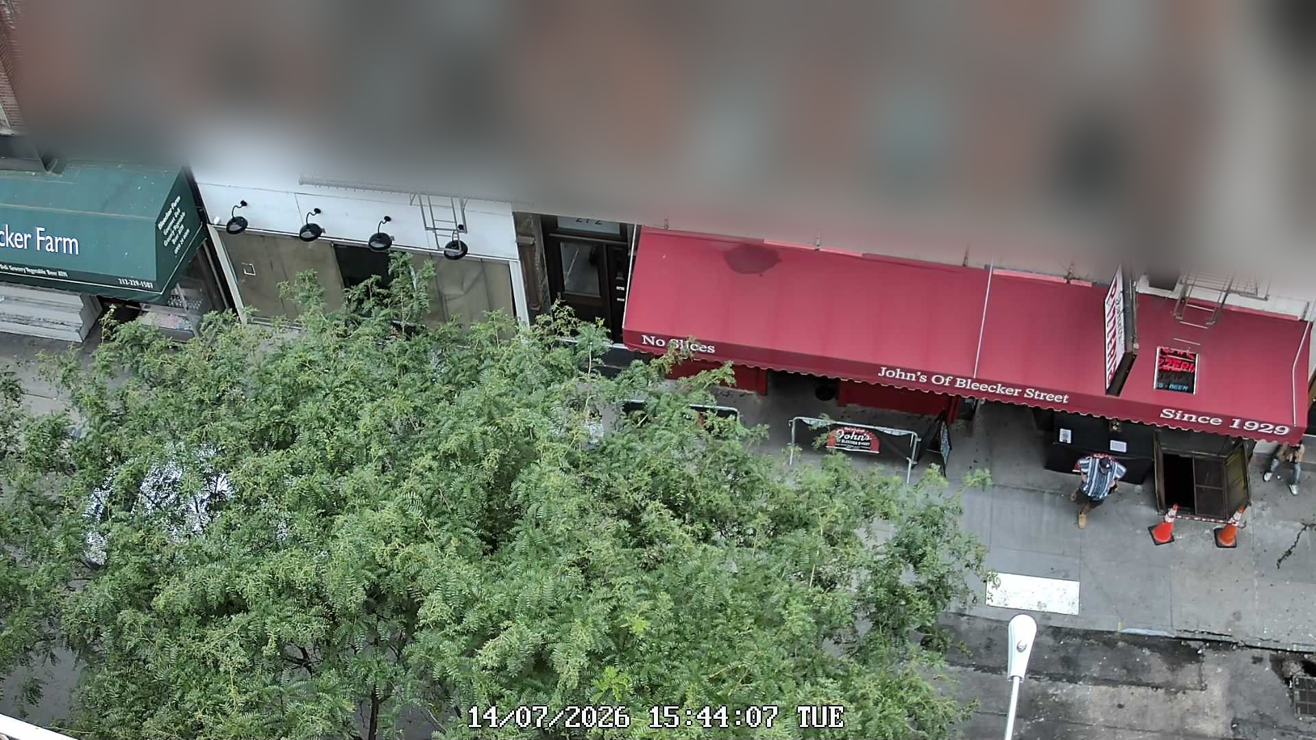 John's of Bleecker Street wait time — live line camera