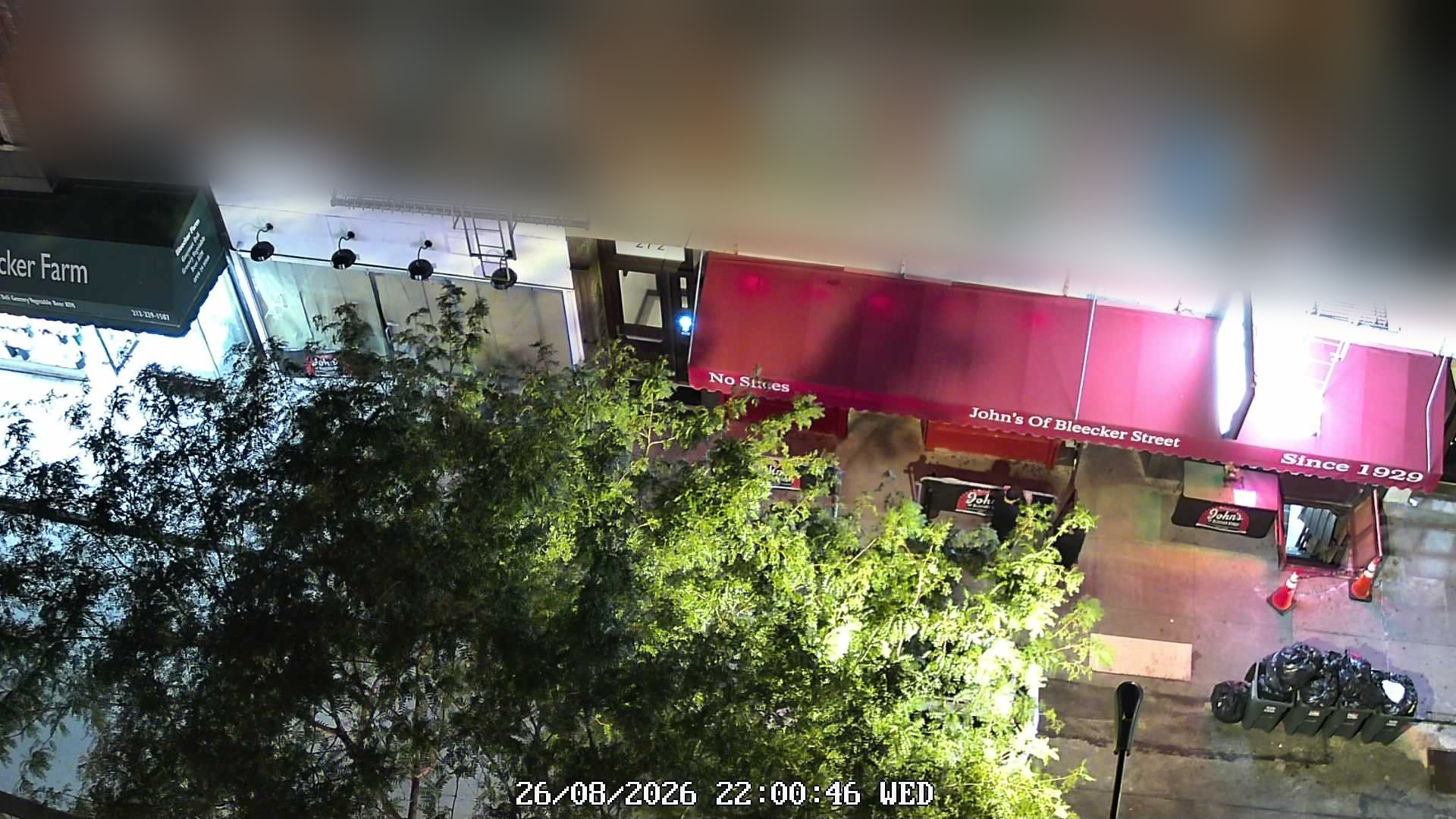 John's of Bleecker Street wait time — live line camera