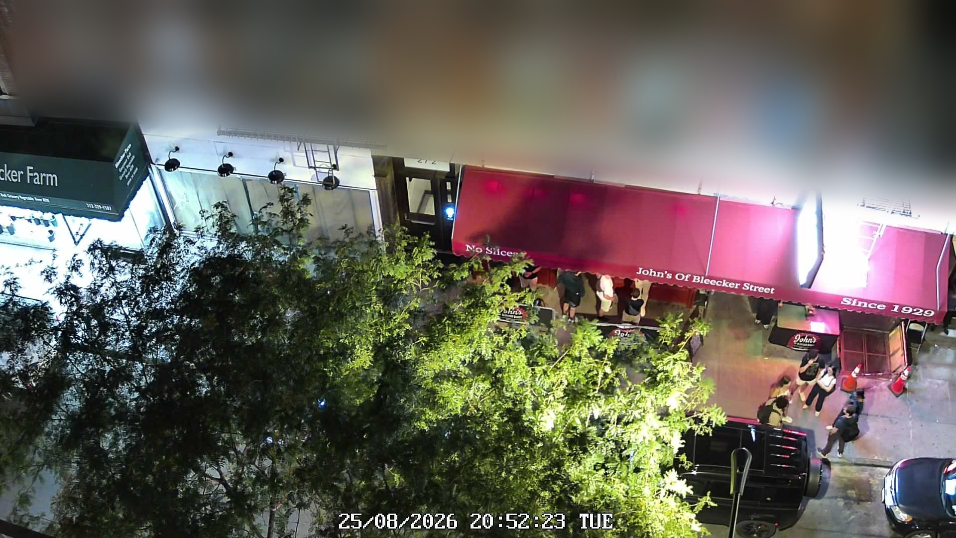 John's of Bleecker Street wait time — live line camera