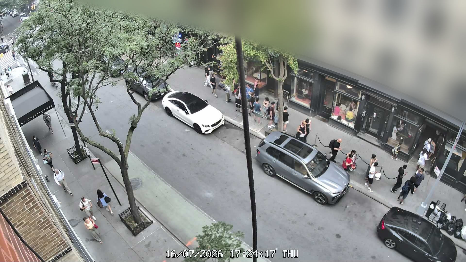 L'industrie Pizzeria live line camera