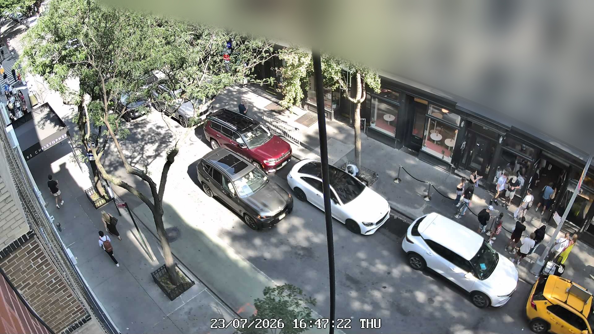L'industrie Pizzeria live line camera