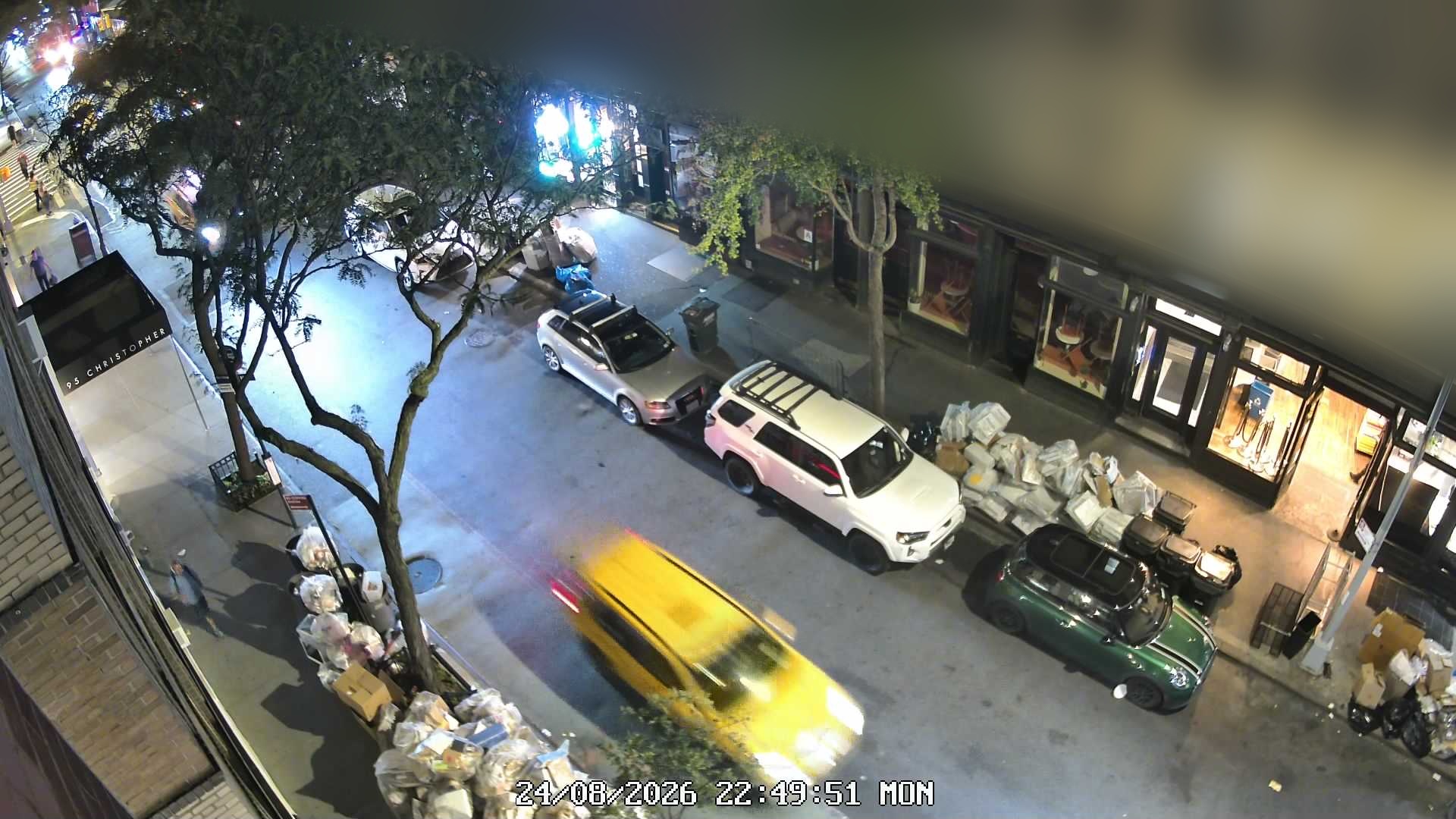 L'industrie Pizzeria live line camera