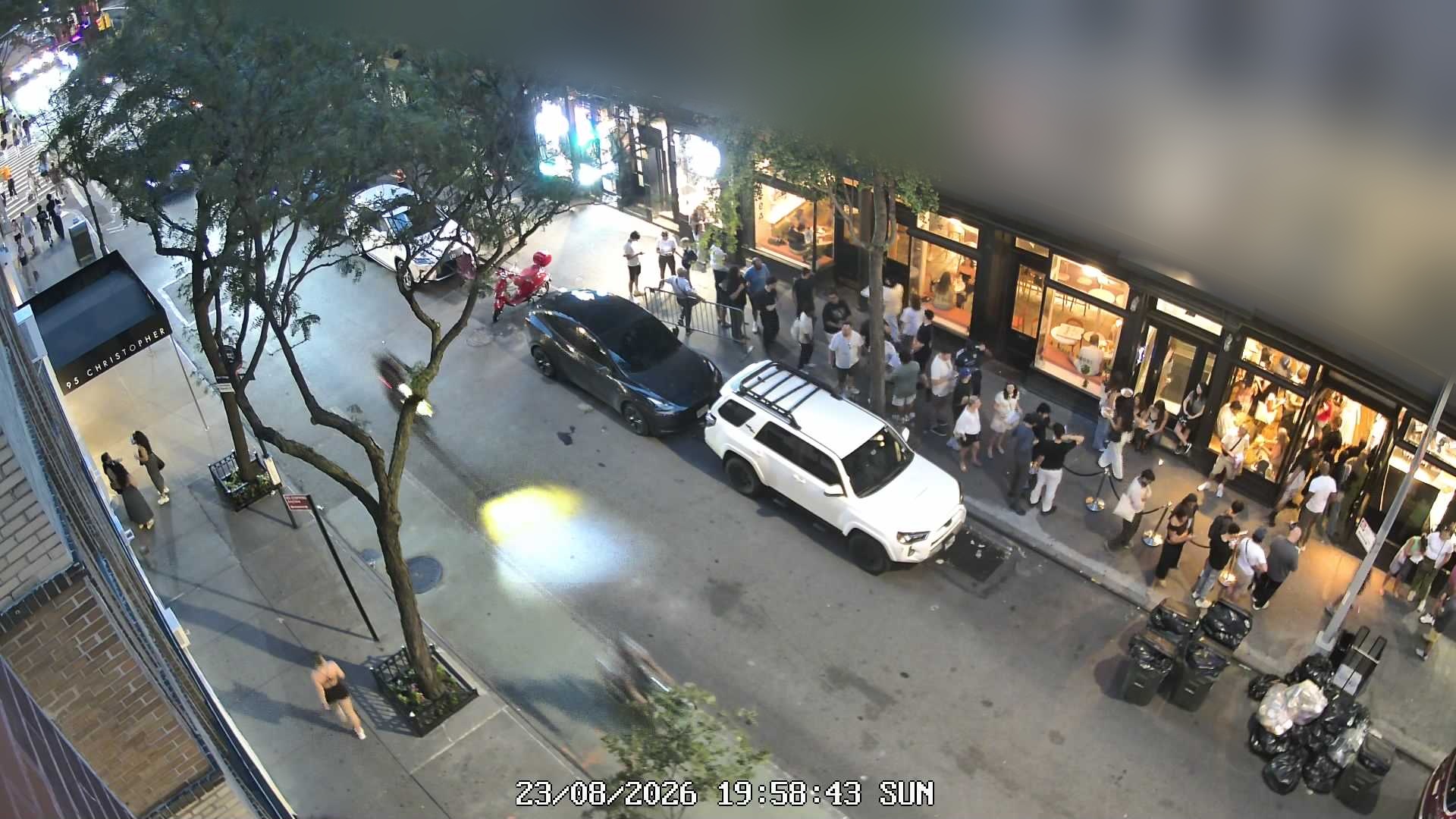 L'industrie Pizzeria live line camera