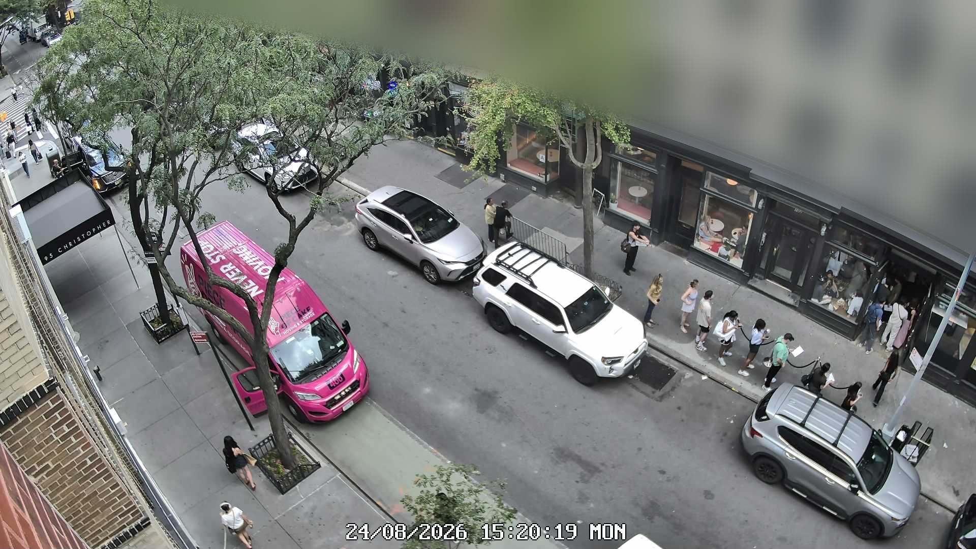 L'industrie Pizzeria live line camera