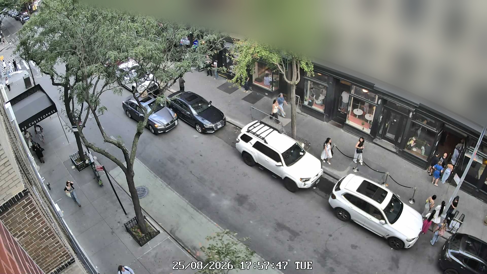 L'industrie Pizzeria live line camera