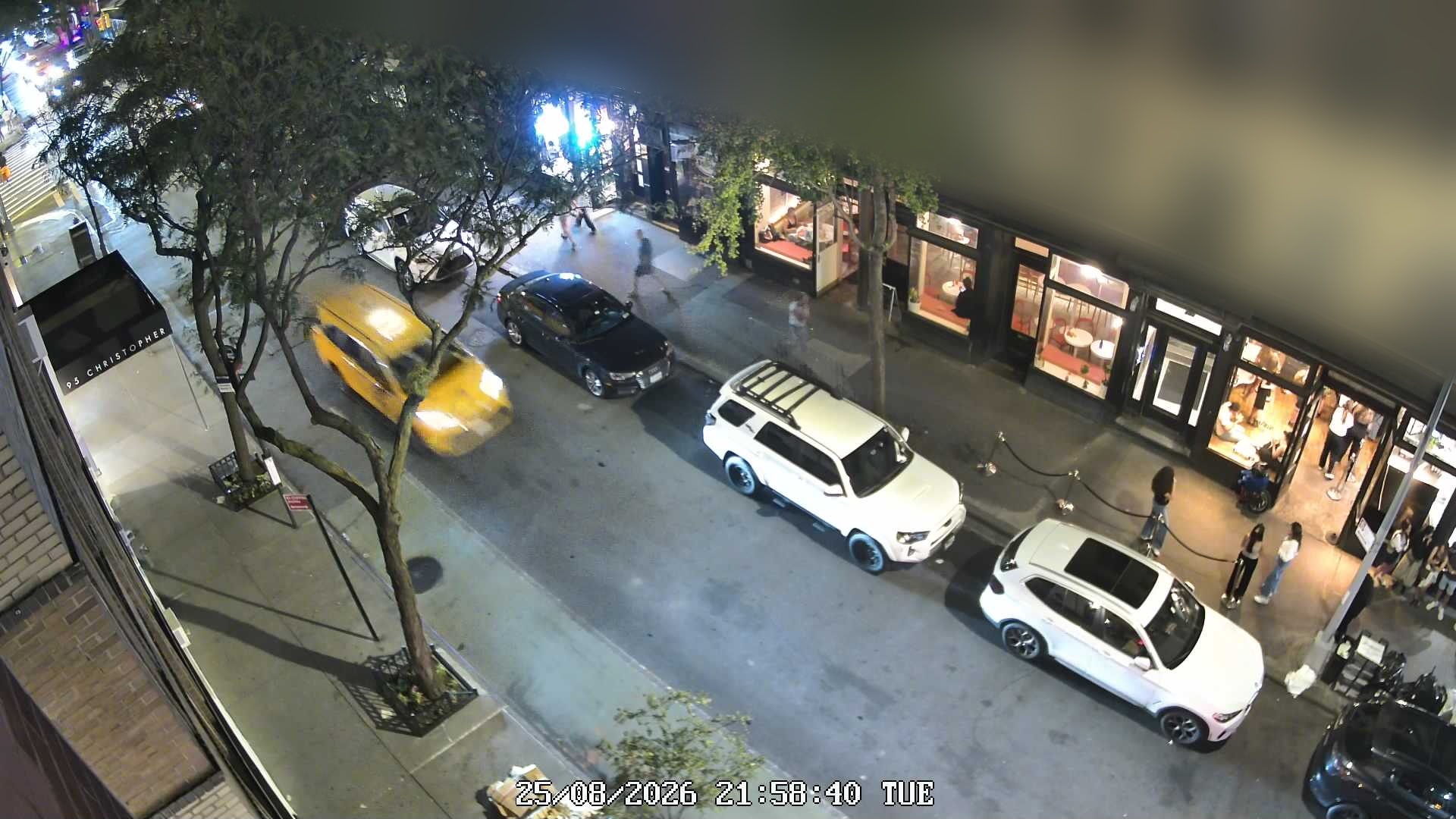 L'industrie Pizzeria live line camera