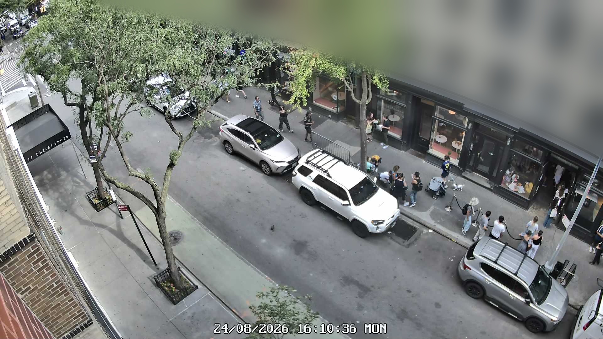 L'industrie Pizzeria live line camera