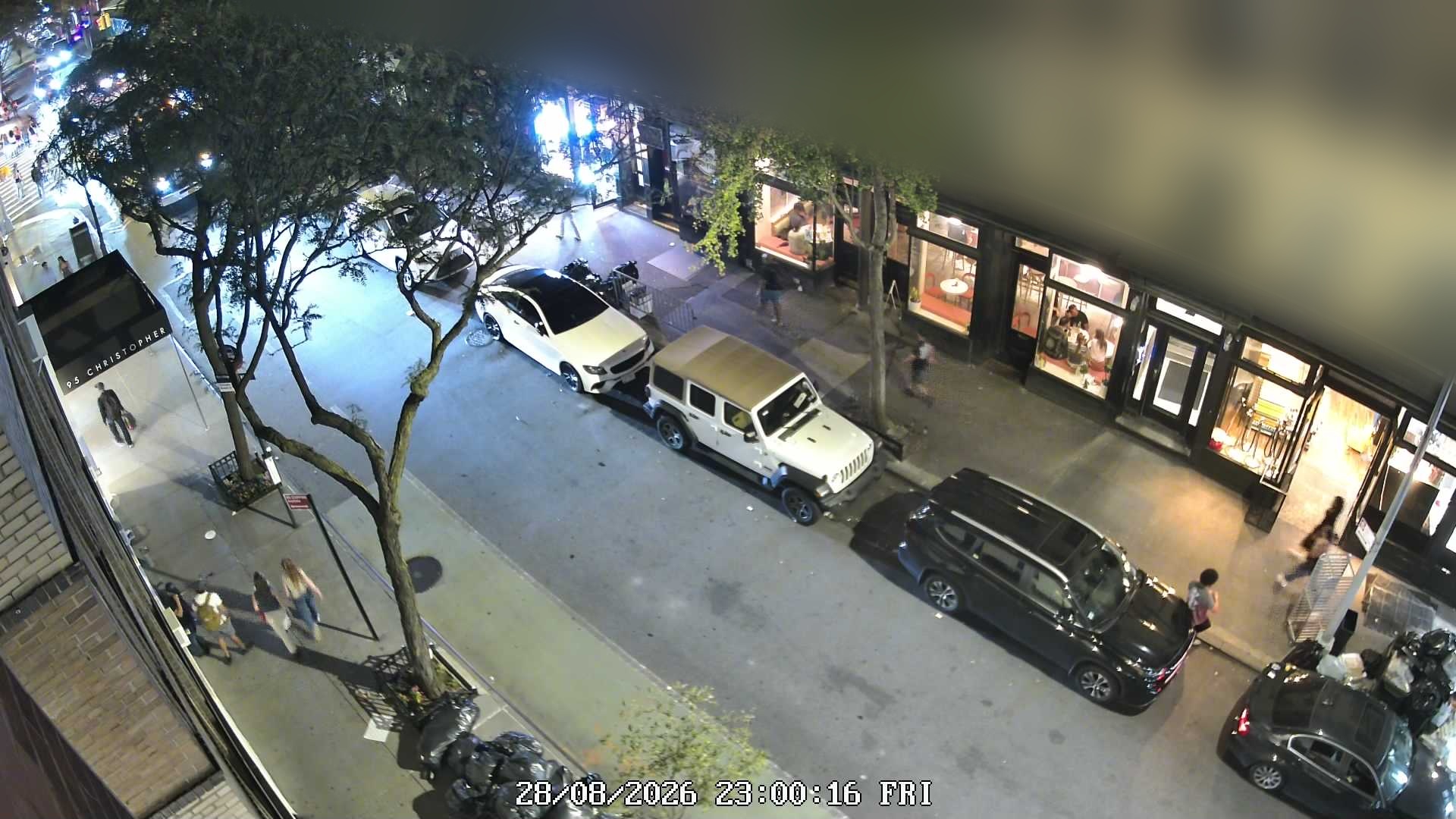 L'industrie Pizzeria wait time — live line camera