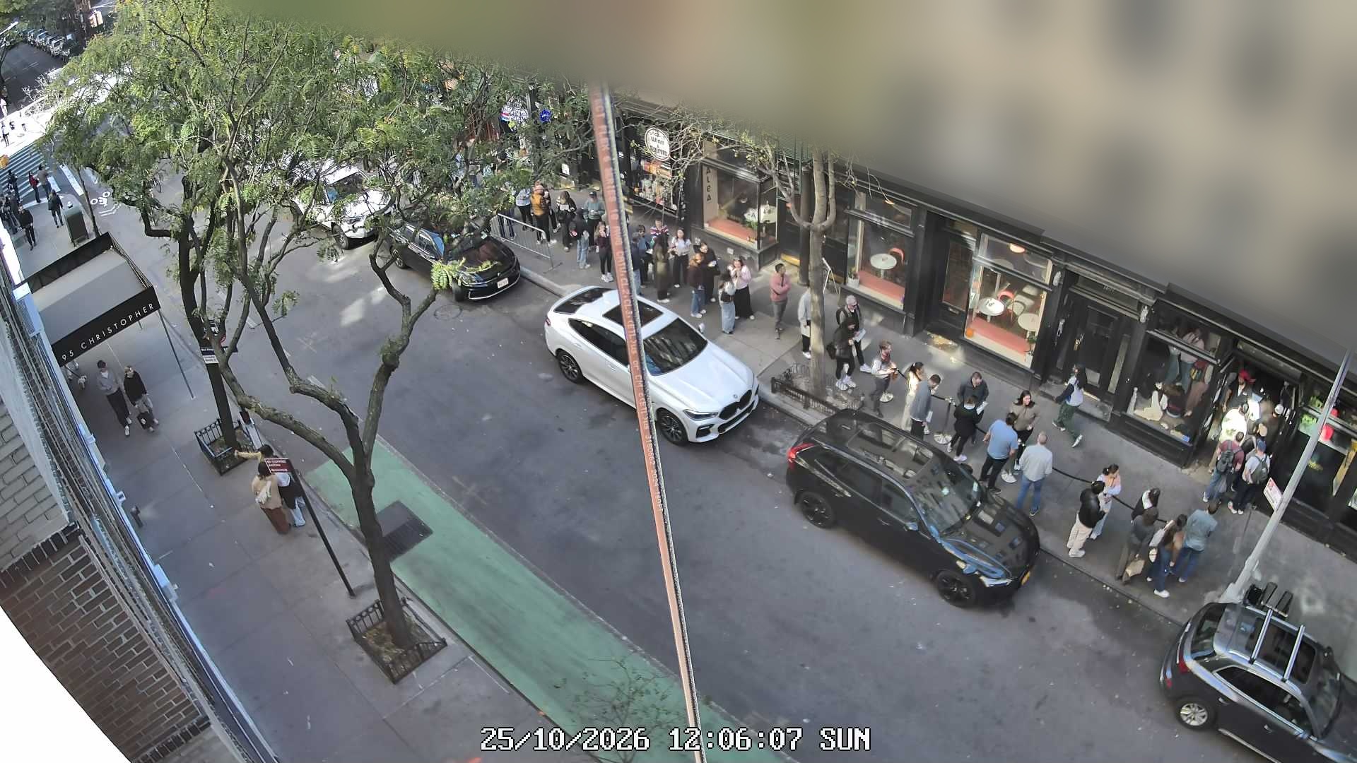 L'industrie Pizzeria live line camera