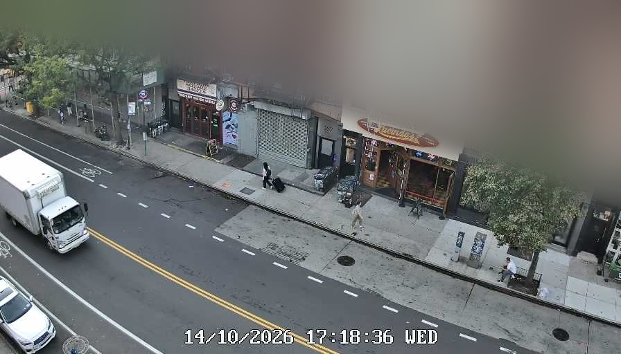 Lucinda's live line camera