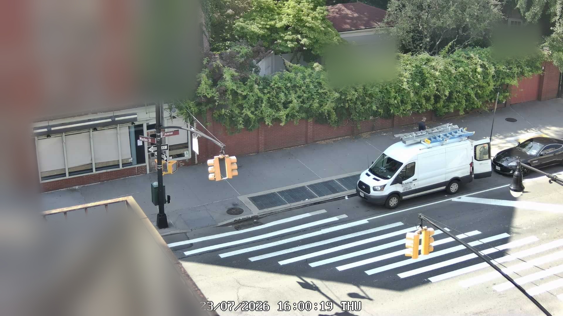 Breakfast by Salt's Cure live line camera