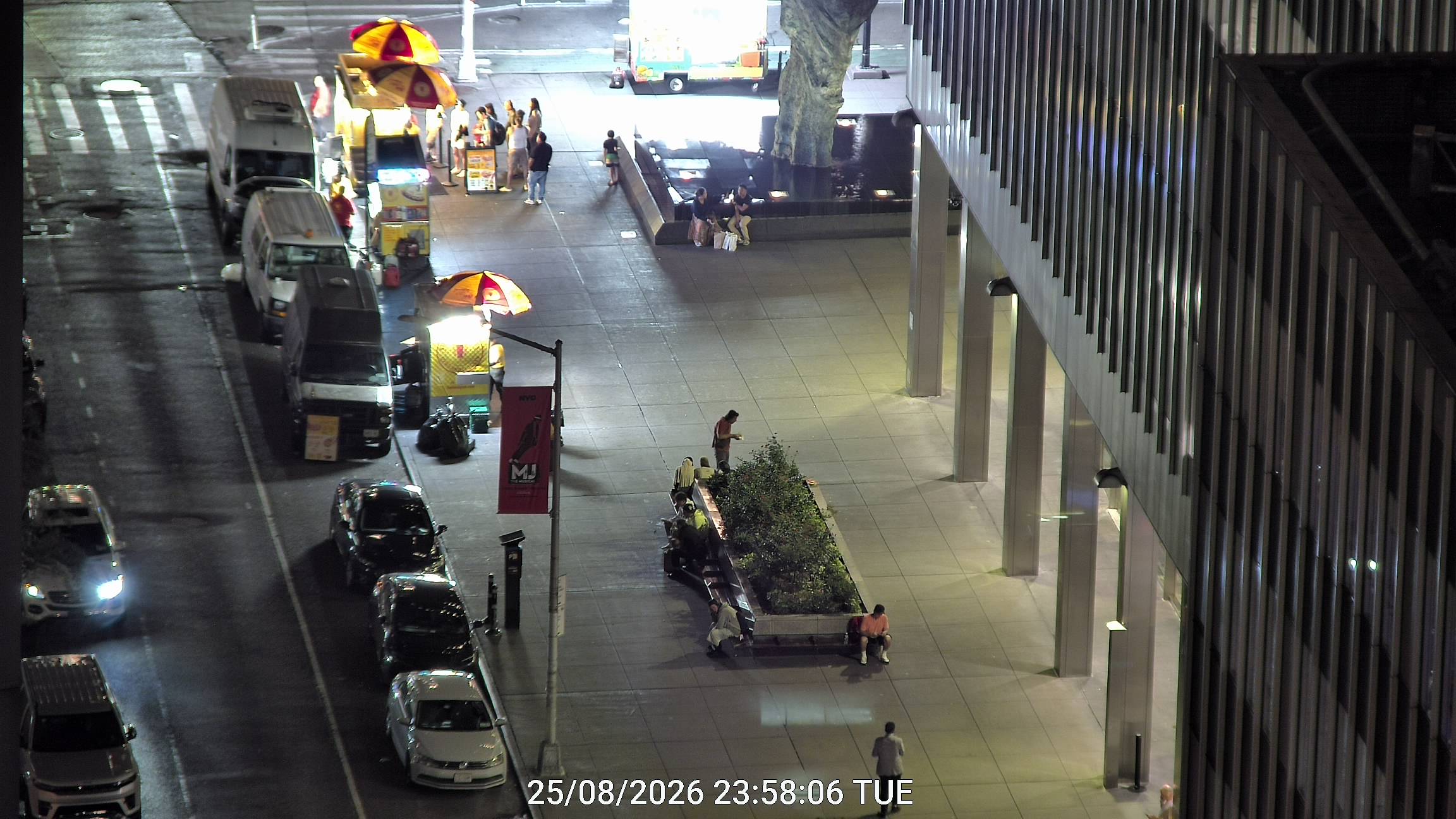 The Halal Guys live line camera