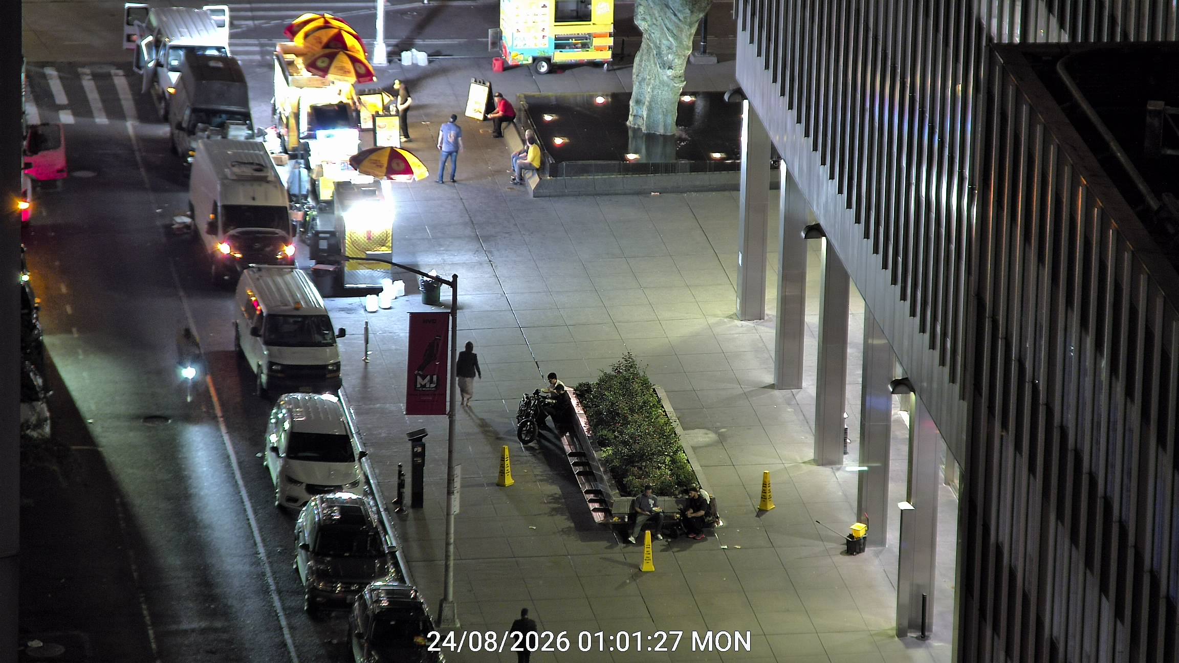 The Halal Guys live line camera