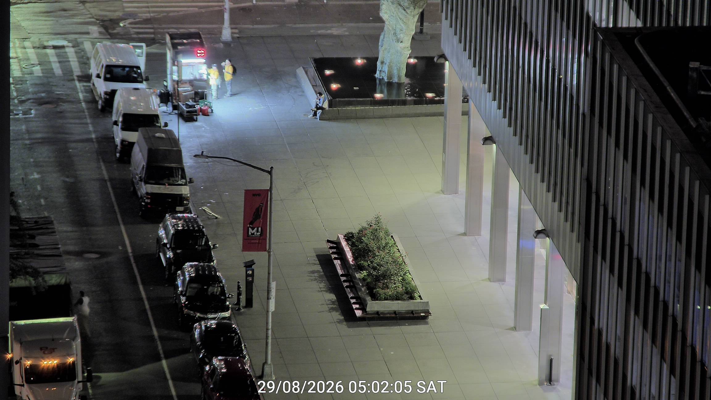 The Halal Guys wait time — live line camera