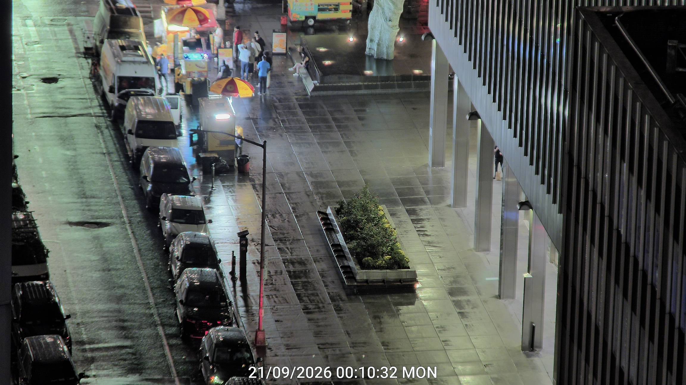 The Halal Guys live line camera