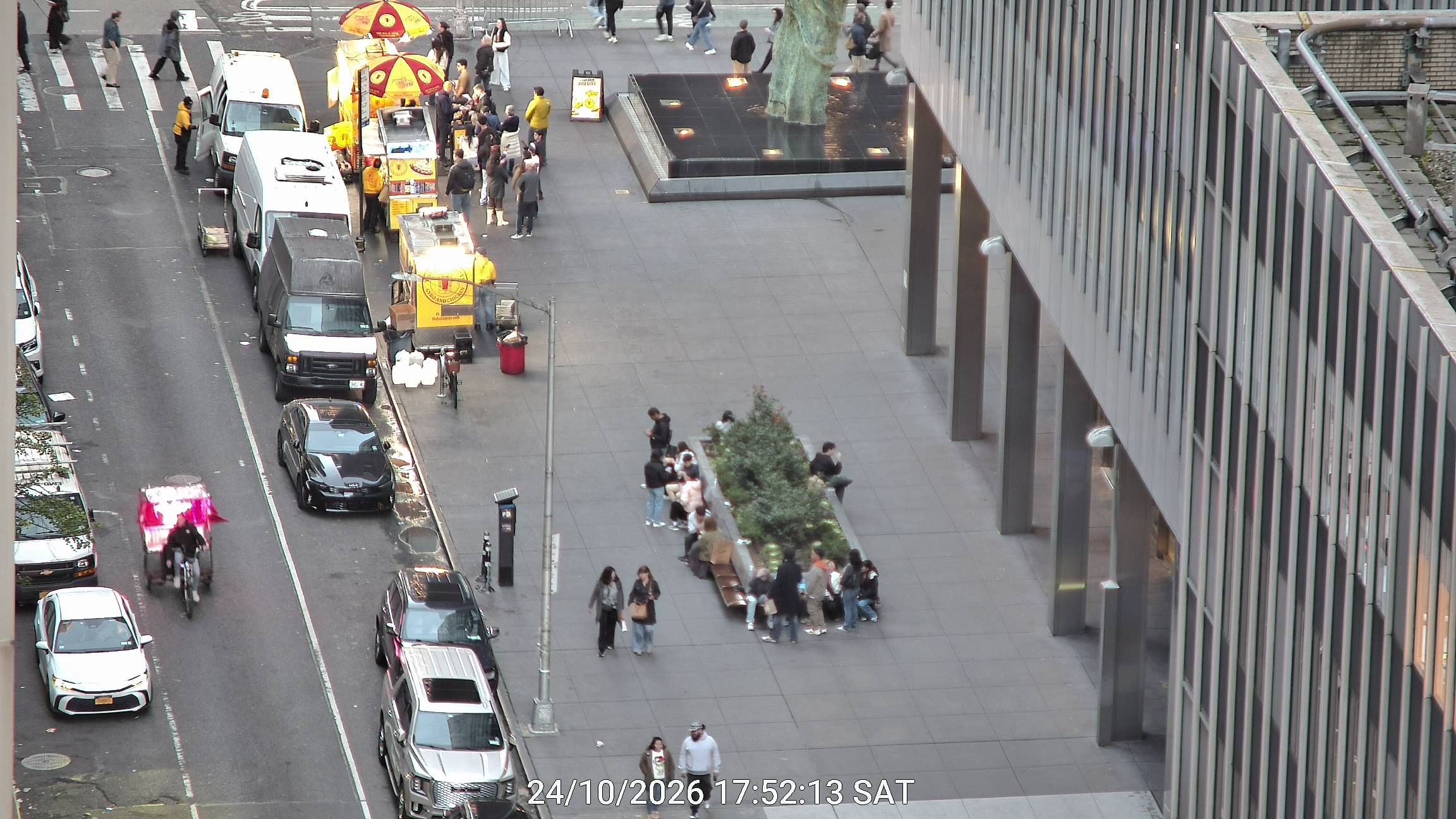 The Halal Guys live line camera