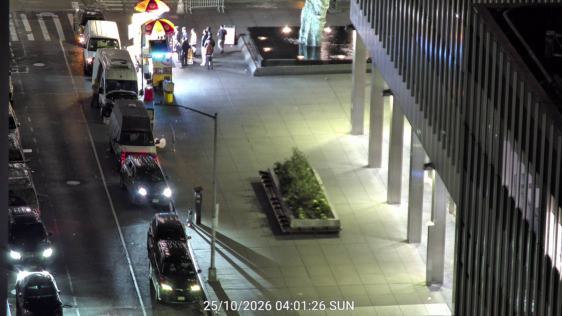 The Halal Guys wait time — live line camera