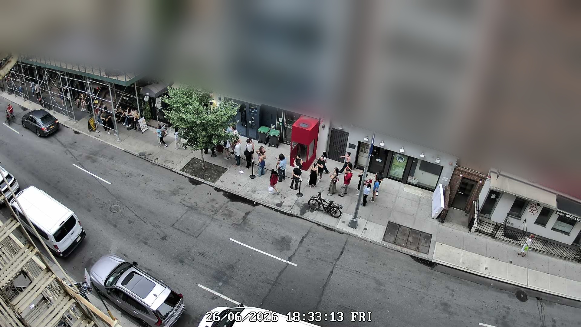 Tomi Jazz wait time — live line camera